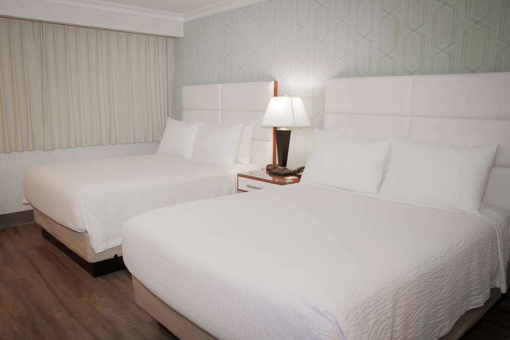 Hotel Rose & Crown 2*